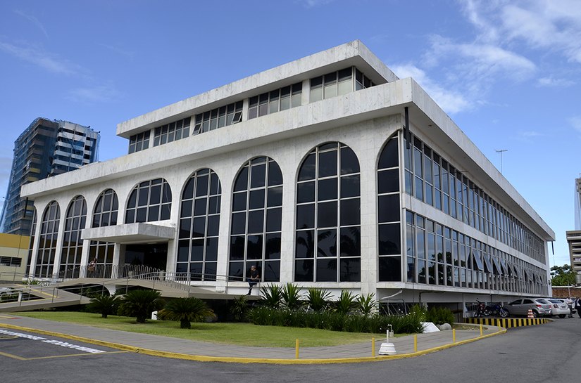 Presidência do TCE disciplina funcionamento durante reforma
