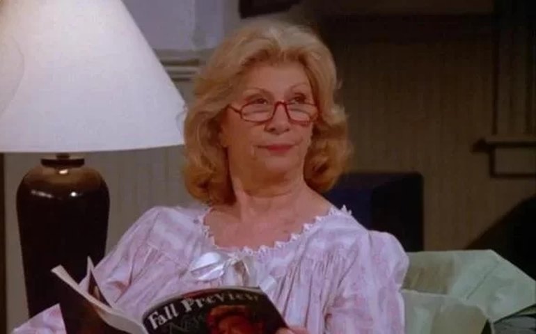 Morre Liz Sheridan, atriz de “Seinfeld”, aos 93 anos