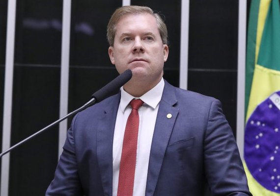 Projeto obriga o SUS a contatar idosos 3 meses depois do último atendimento