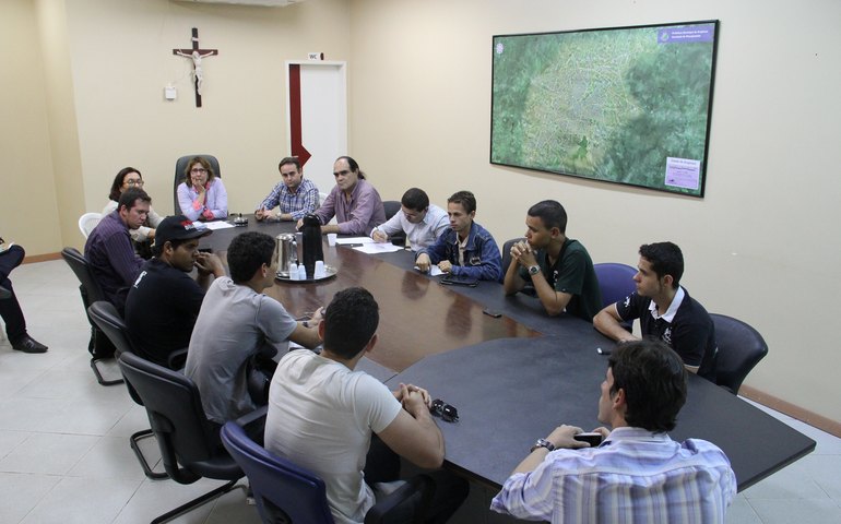Arapiraca: Célia fortalece transporte público com estudantes
