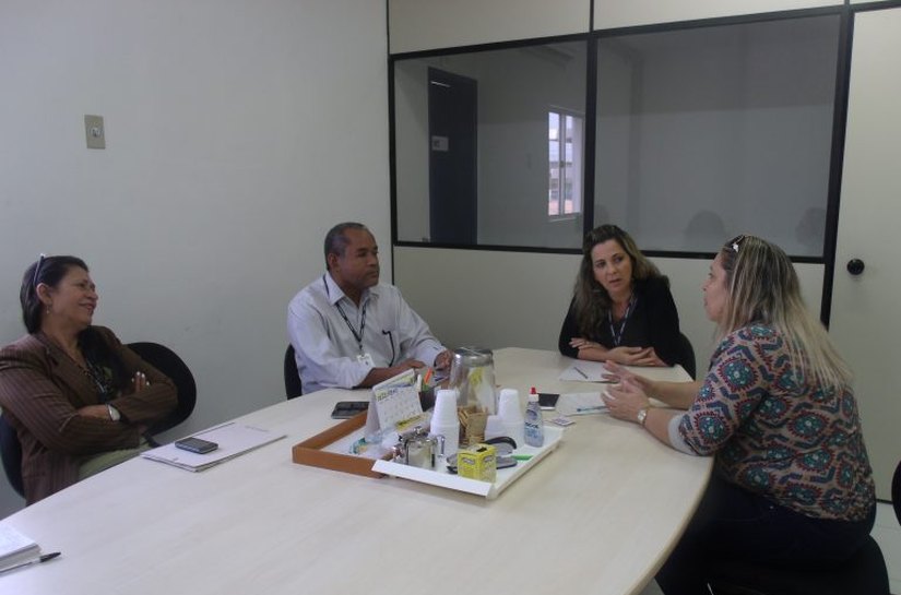 Economia Solidária discute ações de apoio e comercialização