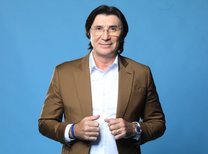 Trabalho: caminho que constrói futuro