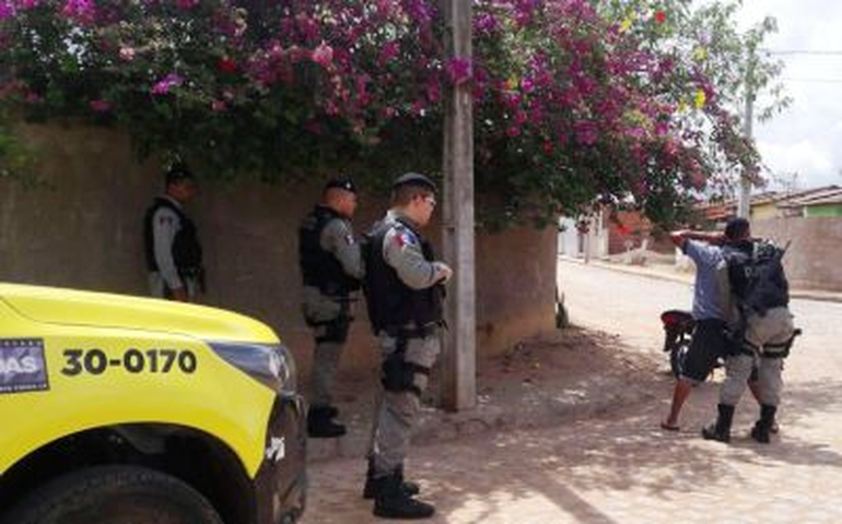 Militares da CISP de Murici realizam operação de combate a criminalidade na região