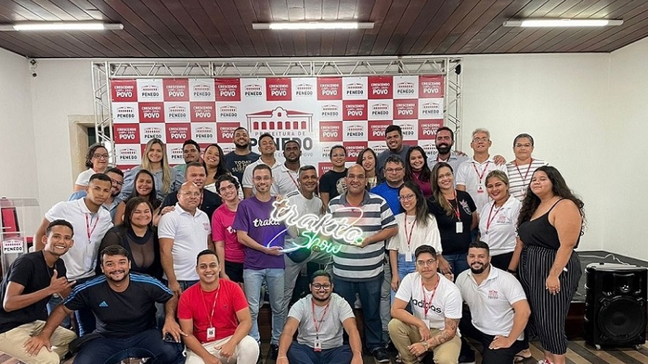 Equipe de comunicação da Prefeitura de Penedo participa de curso da Trakto