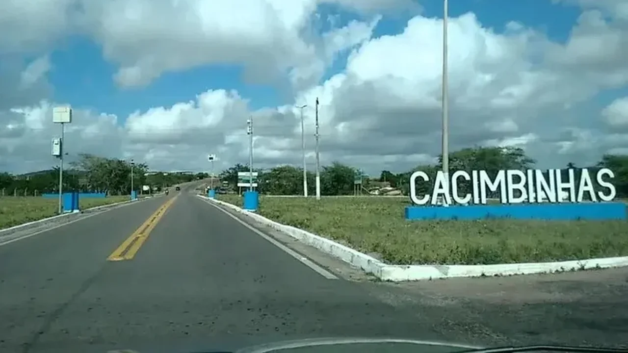 Jovem é preso em flagrante após agredir e xingar a própria mãe em Cacimbinhas