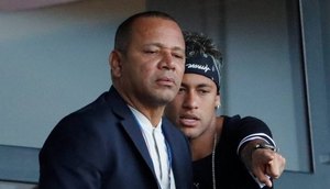 Pai e empresário de Neymar atacam jornal que publicou pedido do filho de sair do PSG / Foto: Foto: Redes Sociais/ Reprodução