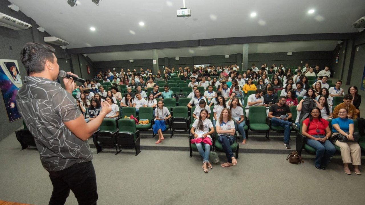 Seduc promove simulados de aplicação do Enem para alunos da rede estadual