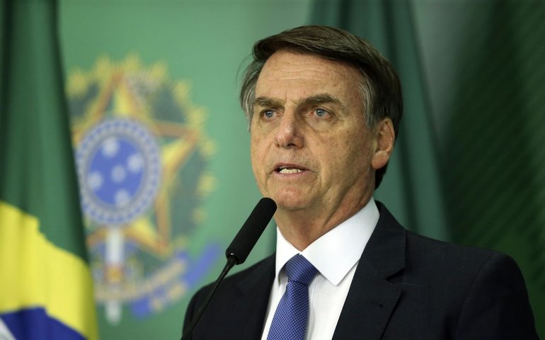 Bolsonaro diz a jornal dos EUA que aposta em apoio de Trump para voltar ao poder
