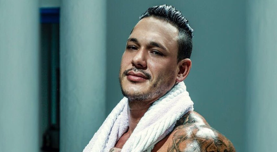 Personal trainer morre após colidir moto com estrutura de concreto em Aracaju