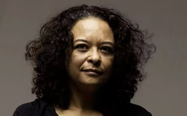 Traje de posse de Ana Maria Gonçalves na ABL é criado por profissionais da Portela