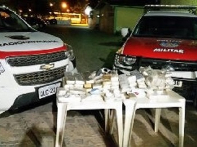 Operação da PM desbarata quadrilha e apreende mais de 60kg de drogas