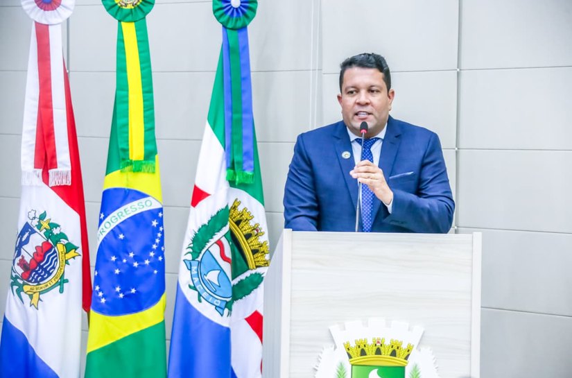 Na Câmara, Allan Pierre destaca importância do 5º BPM para o combate à violência no Benedito Bentes