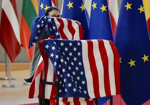 Zakharova: muitas pessoas do Ocidente querem se mudar para Rússia