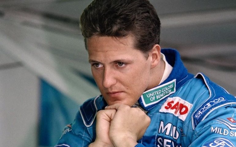 Ex-segurança de Schumacher é preso por envolvimento no caso de chantagem por 'fotos privadas'