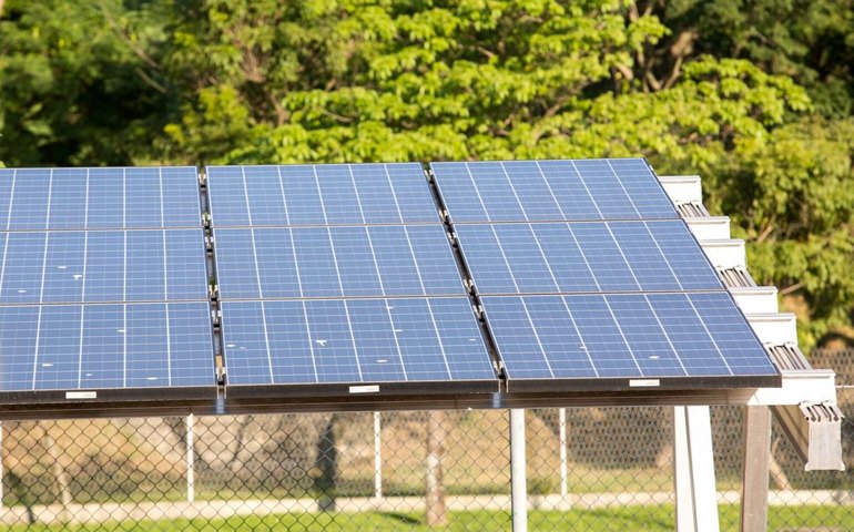 Projeto quer levar energia solar a 100 comunidades pobres do País até o fim de 2025