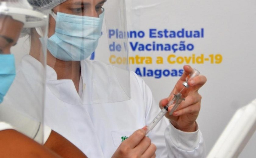 1.100.286 doses das vacinas contra a Covid-19 foram aplicadas em Alagoas