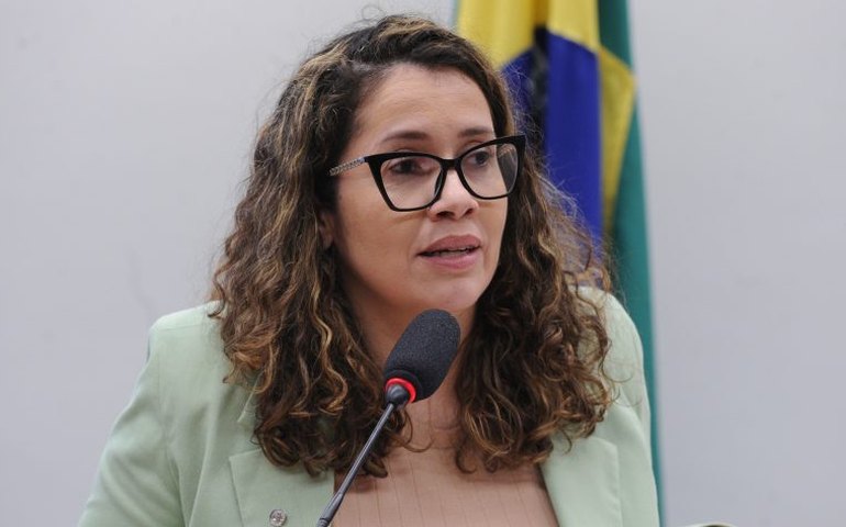 Comissão de Cultura aprova exigência de descentralização dos investimentos feitos via Lei Rouanet