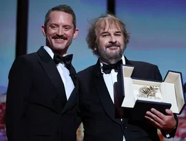Festival de Cannes, na França, começa com homenagens e discursos políticos