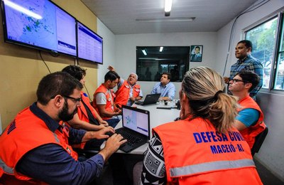 Prefeitura segue de prontidão devido às chuvas caídas em Maceió