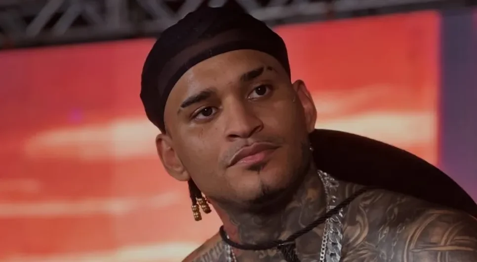 Van em que Anderson Neiff estava foi atingida em ataque a tiros em São Paulo