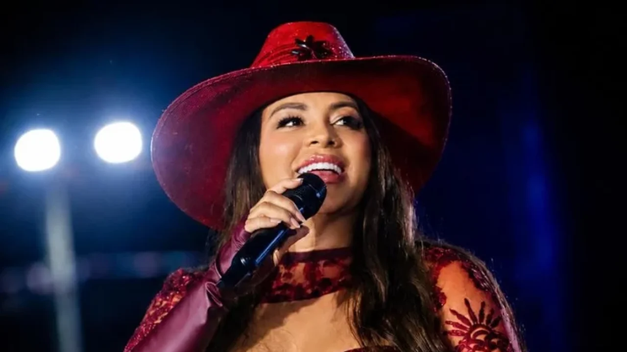 DVD 'Forró e Mulher II', de Márcia Fellipe, ultrapassa 20 milhões de visualizações no YouTube