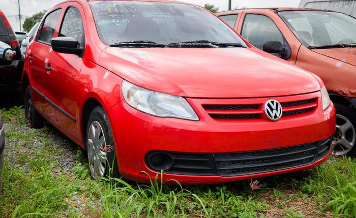 Serão leiloados 251 veículos conservados, entre carros e motocicletas