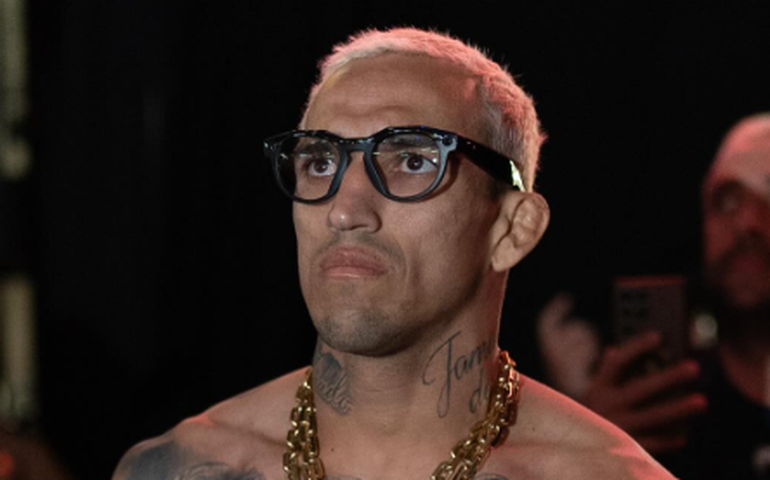 UFC 317: Charles Do Bronx é nocauteado por Topuria; Pantoja mantém cinturão