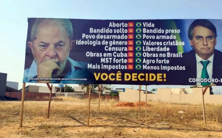 PT entra com ações para barrar 200 publicações pró-Bolsonaro