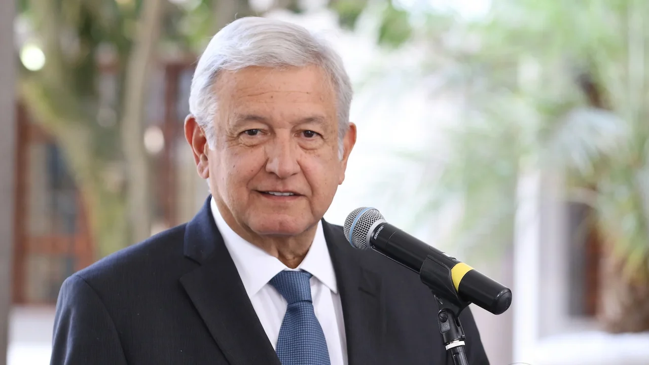 Presidente do México, López Obrador, promulga reforma judicial