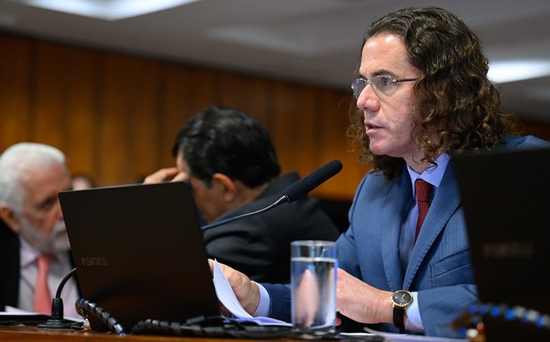 CAE aprova regras para controle de empresas sonegadoras