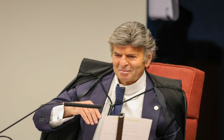 Fux cita inompetência do STF para julgar ação contra Bolsonaro