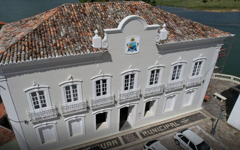 Prefeitura de Penedo paga salário do mês de junho na sexta-feira, 27