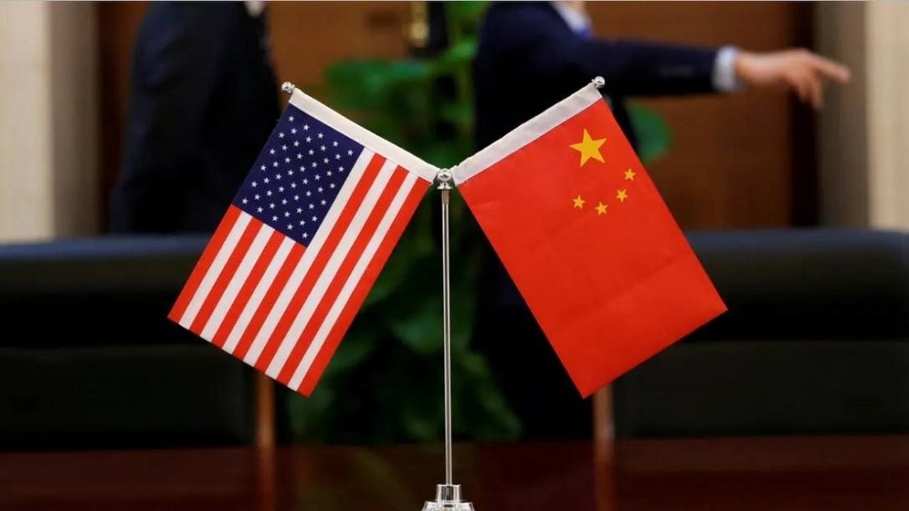 Novo governo terá de navegar em meio à turbulenta rivalidade entre EUA e China