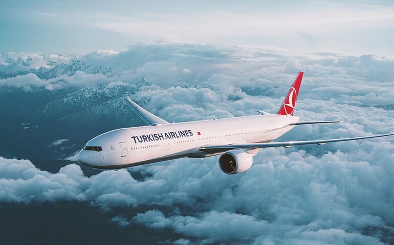 Homem morre em voo da Turkish Airlines para os EUA e corpo desaparece após o pouso