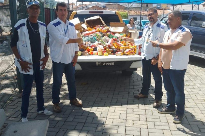 Mais de 200 triatletas competiram no GPX Extreme de Triathlon na orla de Pajuçara