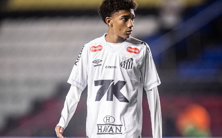 Santos amplia contrato com Robinho Jr. até 2027 com aumento salarial e nova multa rescisória