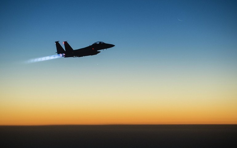 CIA teria usado tecnologia quântica secreta para localizar tripulante de caça abatido no Irã