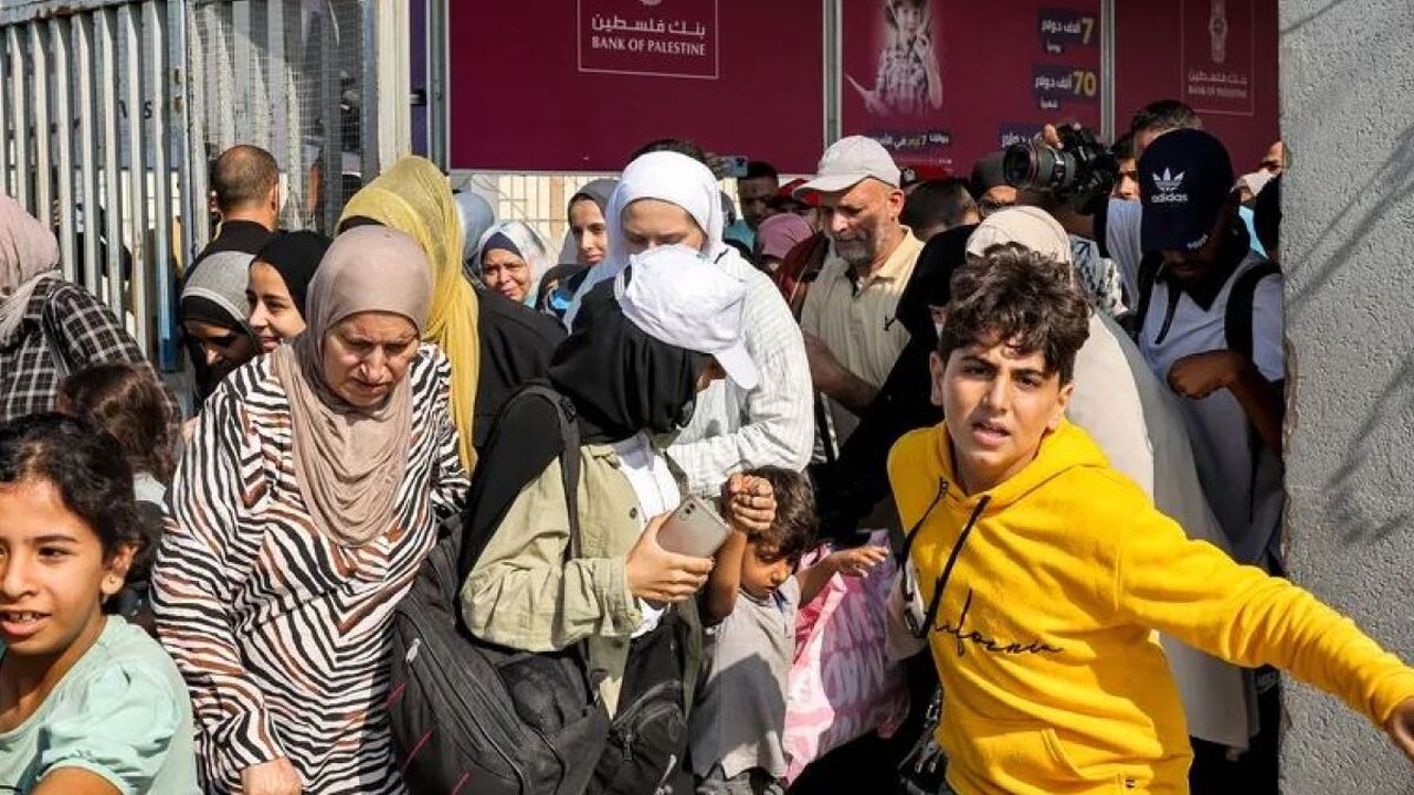 Guerra em Gaza colapsa sistema de saneamento de água do enclave e põe pressão sobre hospitais de Rafah