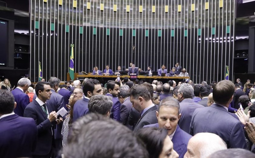 Deputados apontam prioridades para votações em 2025