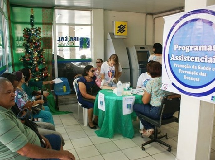 Ação surpresa leva orientações nutricionais aos usuários do plano Ipaseal Saúde