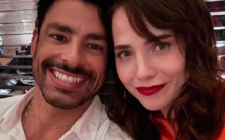 Leticia Colin posta antes e depois com Cauã Reymond e impressiona: 'Ontem e 23 anos atrás'