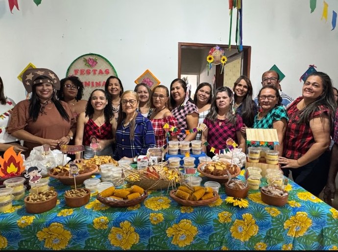 Usuários do CAPS Penedo celebram São João com muita alegria