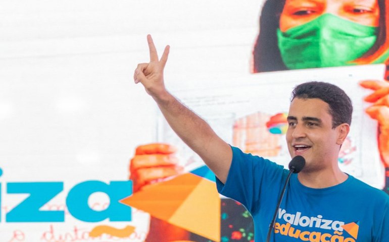 Prefeito JHC anuncia nomeação de mais 177 servidores para educação de Maceió