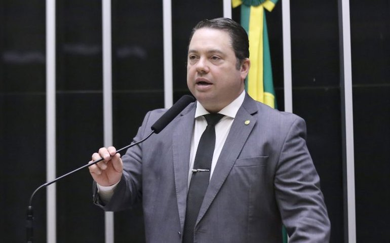 Comissão da Câmara aprova saque do FGTS para compra de máquinas agrícolas