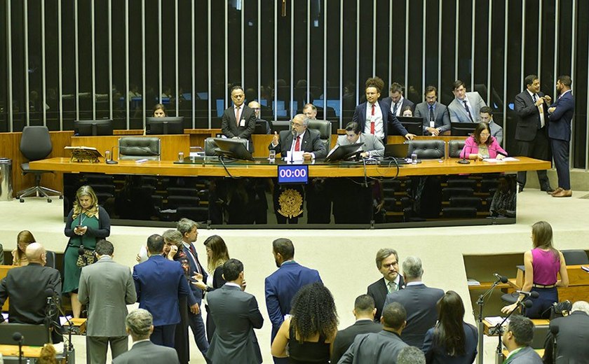 Congresso aprova crédito facilitado a pessoas e empresas do Rio Grande do Sul