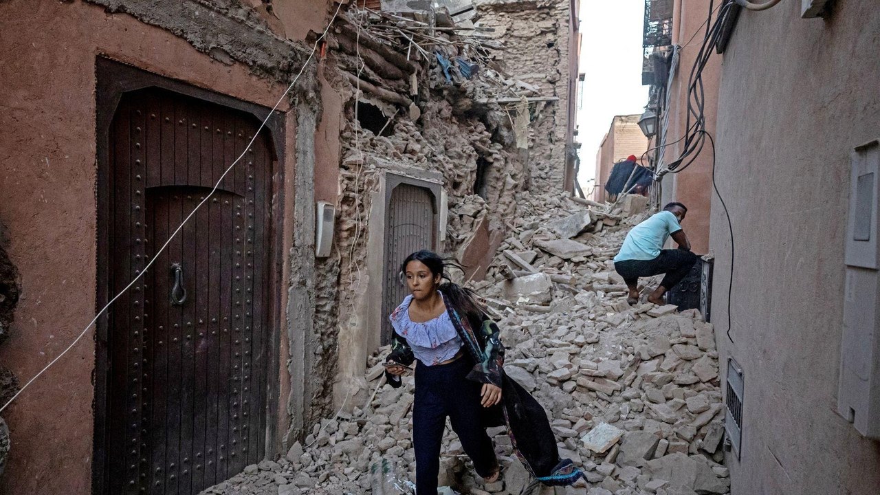 Veja antes e depois dos estragos causados pelo terremoto no Marrocos