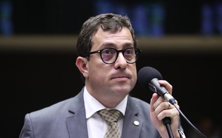 Emendas devem ser pagas até três meses antes das eleições, define relator da LDO 2026