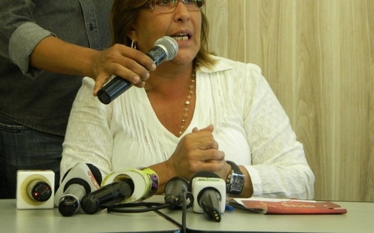 Arapiraca: Célia anuncia em coletiva as medidas para conter crise do FPM