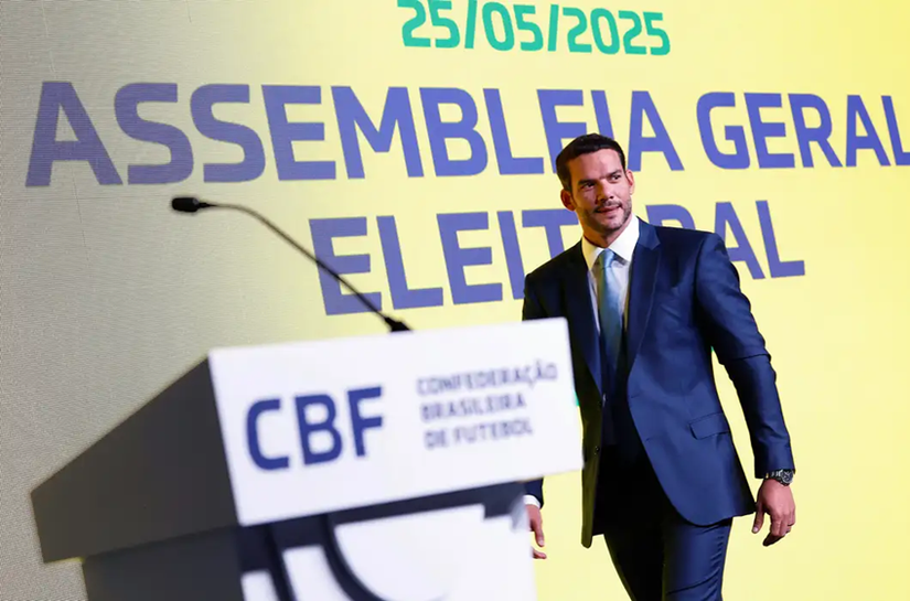 Candidato único, Samir Xaud é eleito presidente da CBF