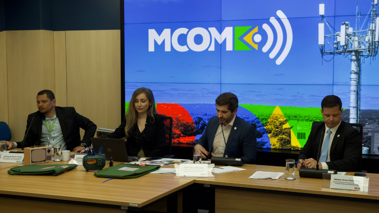 Ministério das Comunicações amplia opções de informação e entretenimento para a população com novas outorgas de rádio e TV